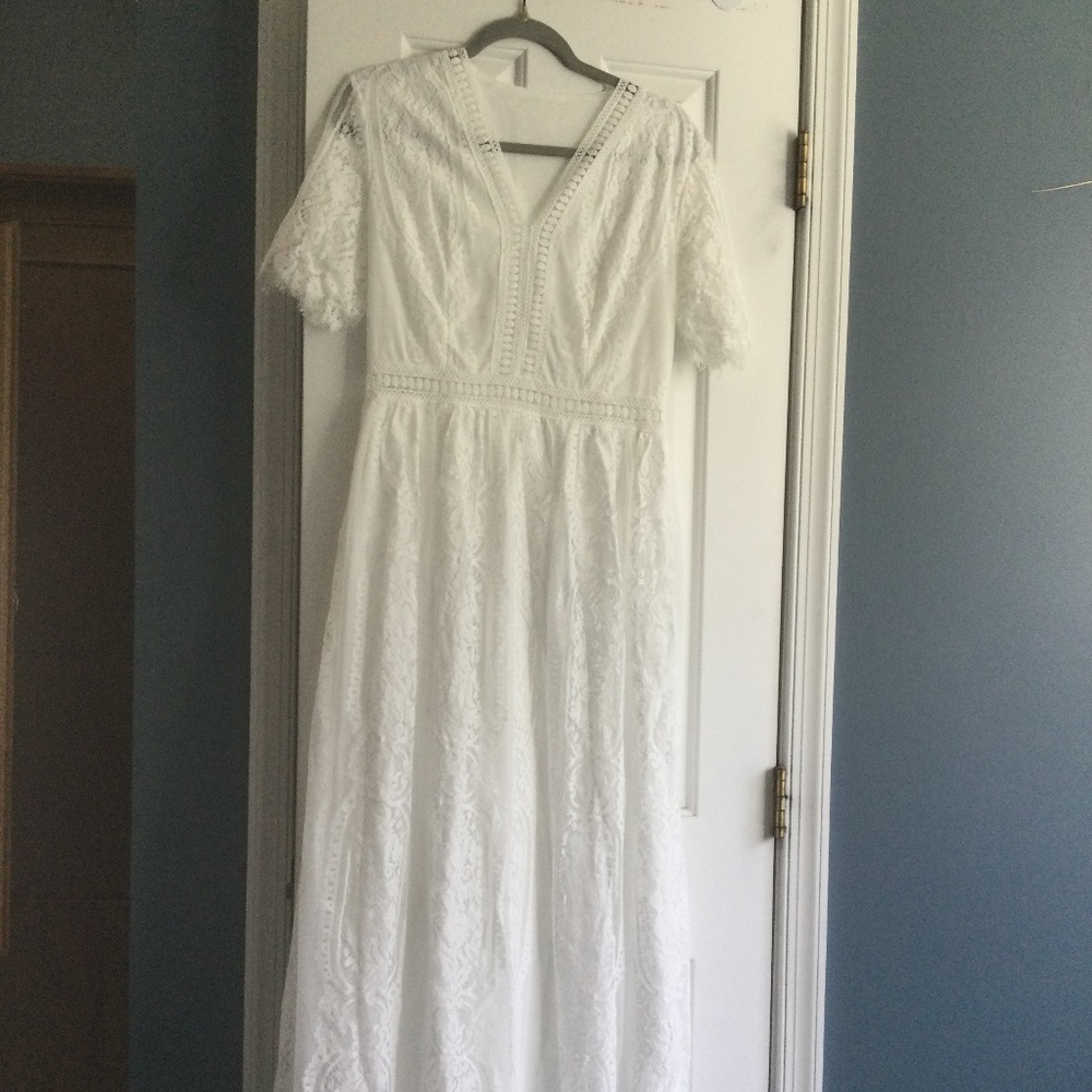 Women lace embellished dress